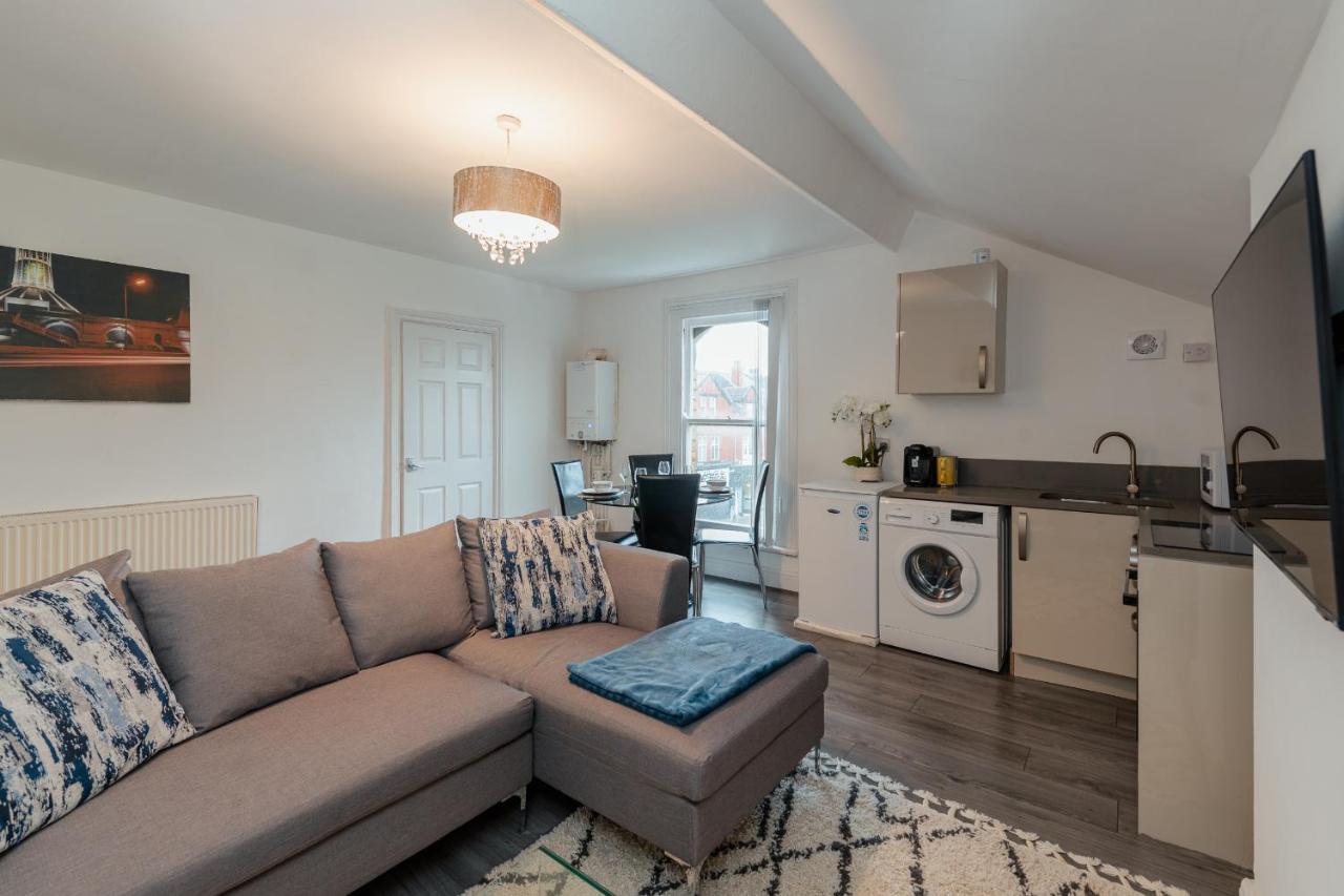 Crosby Apartments Liverpool Ngoại thất bức ảnh